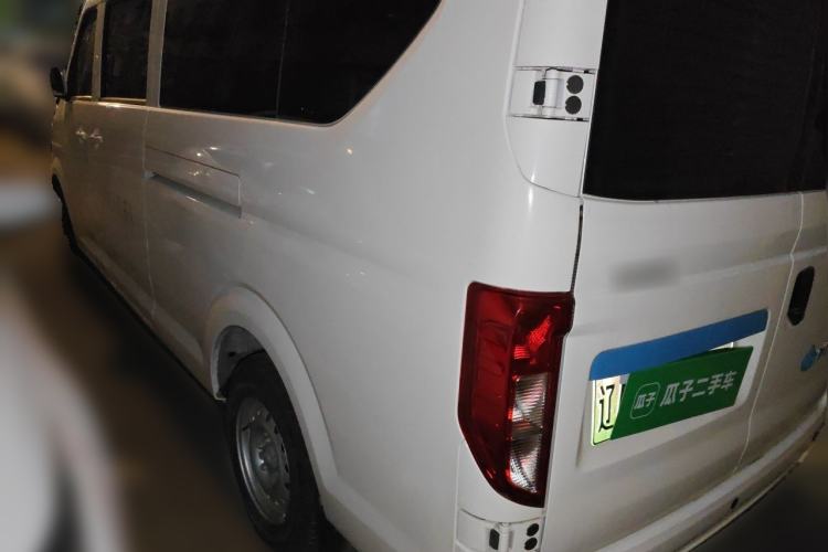 Used CHANGAN KUAYUE Xing V7 EV 2024 251 km Hatchback Comfort Version 6 Seats Exterior 3