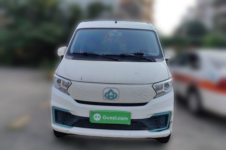 Used CHANGAN KUAYUE Xing V7 EV 2024 251 km Luxury Dual-Door Version 6 Seats Front