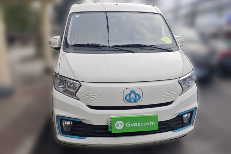 Used CHANGAN KUAYUE Xing V7 EV 2024 316 km Luxury Dual-Door Version 6 Seats Front