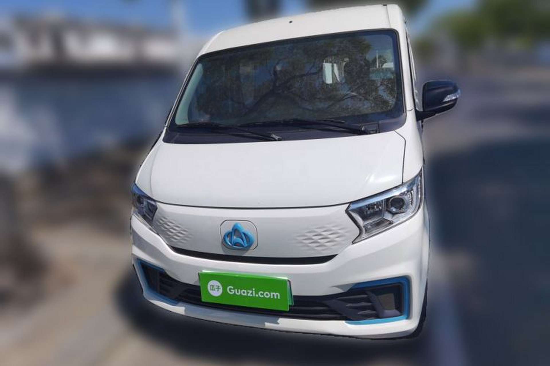 Used CHANGAN KUAYUE Xing V7 EV 2024 251 km Hatchback Comfort Version 6 Seats Front