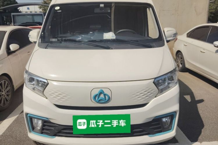 Used CHANGAN KUAYUE Xing V7 EV 2024 316 km Luxury Dual-Door Version 6 Seats Front