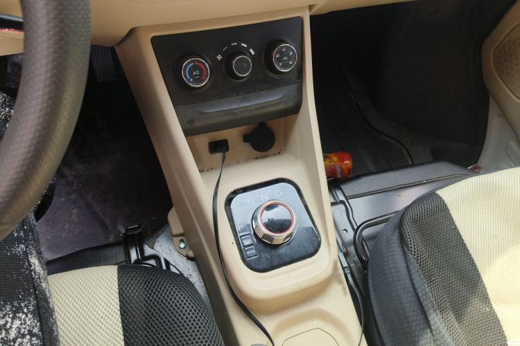 Used CHANGAN KUAYUE Xing V7 EV 2024 316 km Luxury Dual-Door 9-Seater Gear Lever