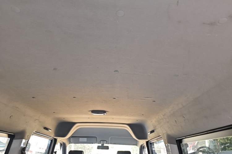 Used CHANGAN KUAYUE Xing V7 EV 2024 316 km Luxury Dual-Door Version 6 Seats Headliner
