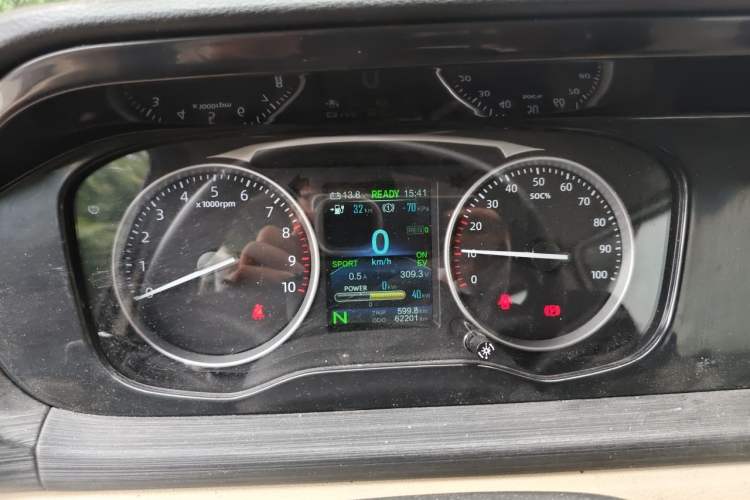 Used CHANGAN KUAYUE Xing V7 EV 2024 251 km Hatchback Comfort Version 6 Seats Instrument Cluster