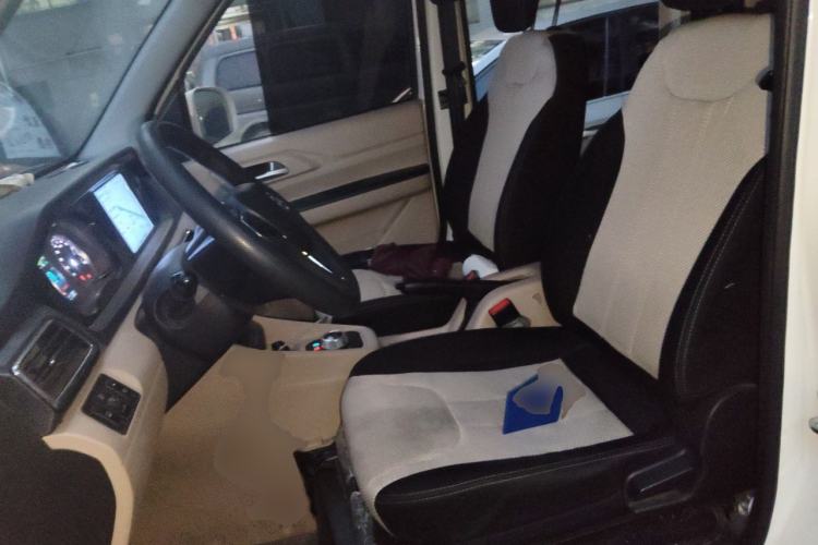Used CHANGAN KUAYUE Xing V7 EV 2024 316 km Luxury Dual-Door Version 6 Seats Left Front Seat