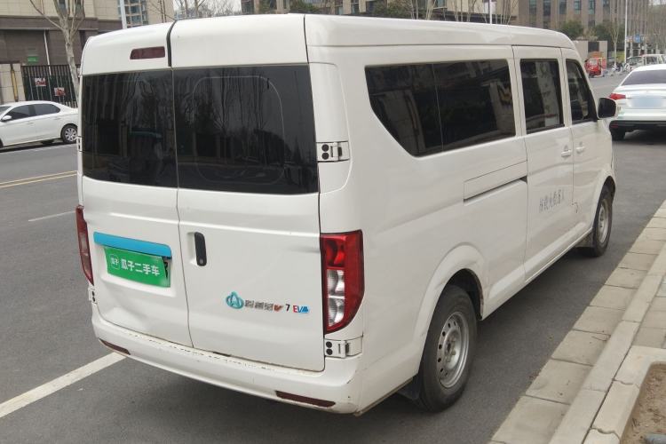 Used CHANGAN KUAYUE Xing V7 EV 2024 251 km Luxury Dual-Door Version 6 Seats Rear Right 45 Deg