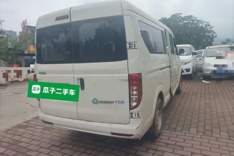 Used CHANGAN KUAYUE Xing V7 EV 2024 251 km Luxury Dual-Door Version 6 Seats Rear Right 45 Deg