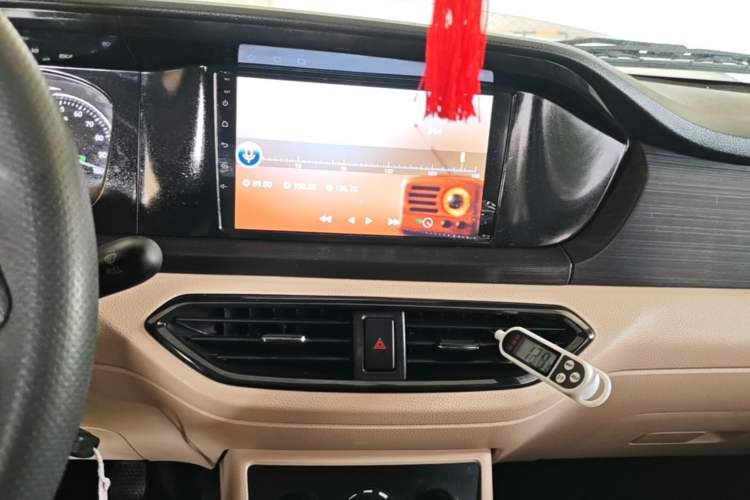 Used CHANGAN KUAYUE Xing V7 EV 2025 Model, 255km Smart Enjoyment Version, 6 Seats, 38.64 kWh Audio And AC Panel