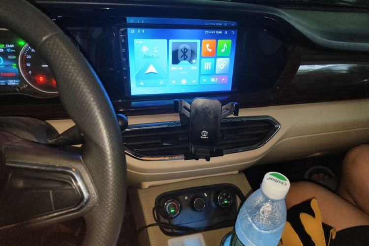Used CHANGAN KUAYUE Xing V7 EV 2025 Model, 322 km Luxury Edition, 6-seater, Ningde 2C, 50.23 kWh Audio And AC Panel