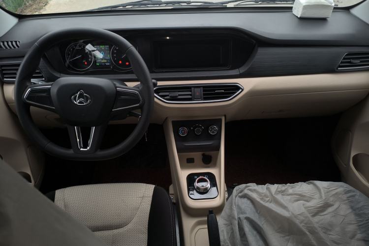 Used CHANGAN KUAYUE Xing V7 EV 2025 Model, 255km Smart Enjoyment Version, 6 Seats, 38.64 kWh Center Console