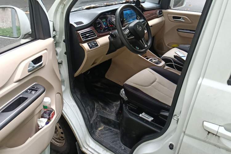 Used CHANGAN KUAYUE Xing V7 EV 2025 Model, 285 km, Luxury Version, 6-seater, Ningde 2C, 41.86 kWh Driver Seat