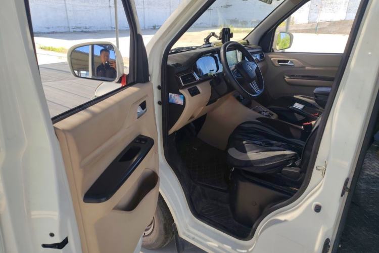 Used CHANGAN KUAYUE Xing V7 EV 2025 Model, 255km Luxury Type, 6-seater, 41.86kWh Driver Seat