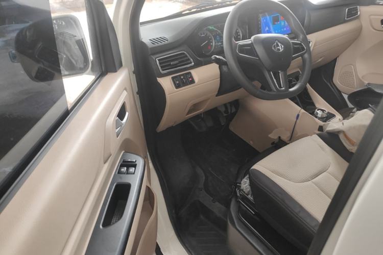 Used CHANGAN KUAYUE Xing V7 EV 2025 Model, 255km Luxury Version, 6 Seats, 38.64 kWh Driver Seat