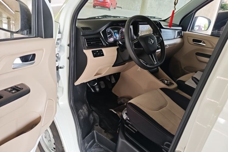 Used CHANGAN KUAYUE Xing V7 EV 2025 Model, 255km Smart Enjoyment Version, 6 Seats, 38.64 kWh Driver Seat