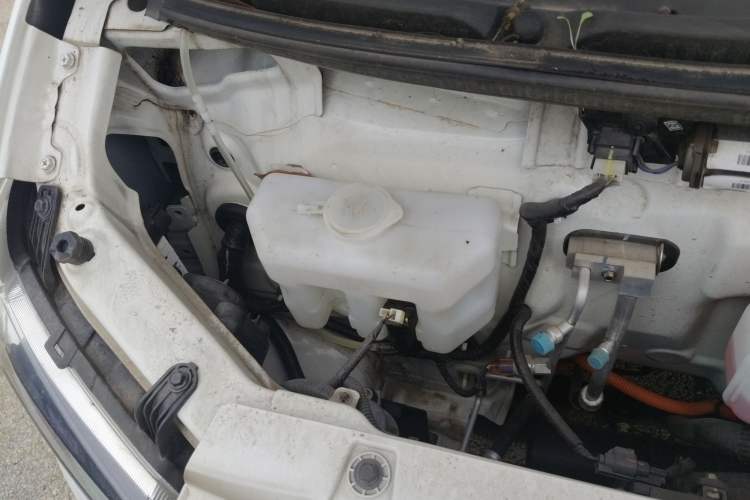 Used CHANGAN KUAYUE Xing V7 EV 2025 Model, 251km Smart Enjoyment Version, 2 Seats, Ningde 2C, 41.86 kWh Engine Bay Right