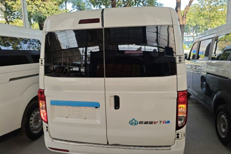 Used CHANGAN KUAYUE Xing V7 EV 2025 Model, 255km Smart Enjoyment Type, 6-seater, 41.86kWh Exterior 4