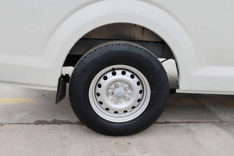 Used CHANGAN KUAYUE Xing V7 EV 2025 Model, 285 km, Smart Enjoyment Version, 6-seater, Ningde 2C, 41.86 kWh Exterior 5