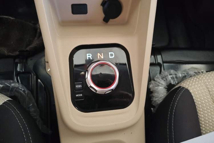 Used CHANGAN KUAYUE Xing V7 EV 2025 Model, 255km Smart Enjoyment Version, 6 Seats, 38.64 kWh Gear Lever