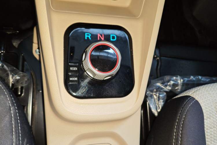Used CHANGAN KUAYUE Xing V7 EV 2025 Model, 255km Luxury Type, 6-seater, 41.86kWh Gear Lever