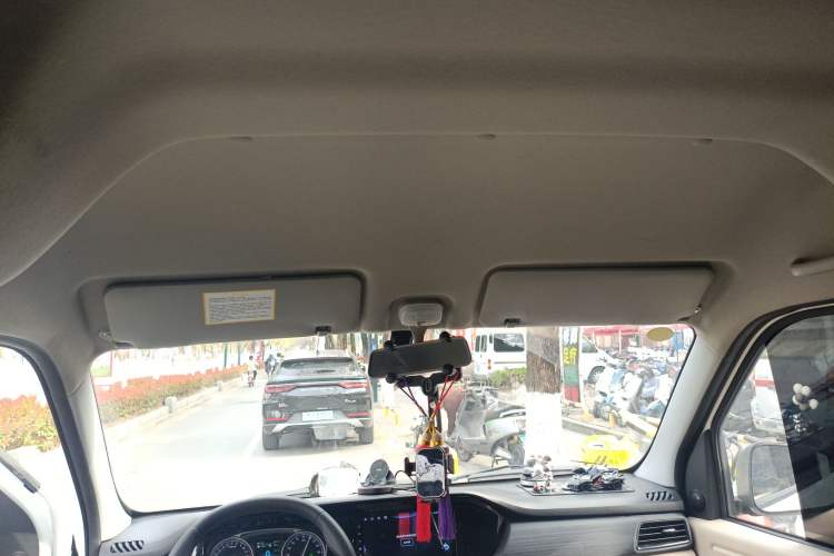 Used CHANGAN KUAYUE Xing V7 EV 2025 Model, 285 km, Smart Enjoyment Version, 6-seater, Ningde 2C, 41.86 kWh Headliner