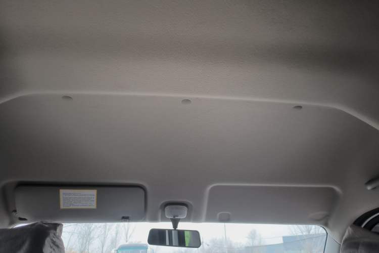Used CHANGAN KUAYUE Xing V7 EV 2025 Model, 255km Smart Enjoyment Version, 6 Seats, 38.64 kWh Headliner