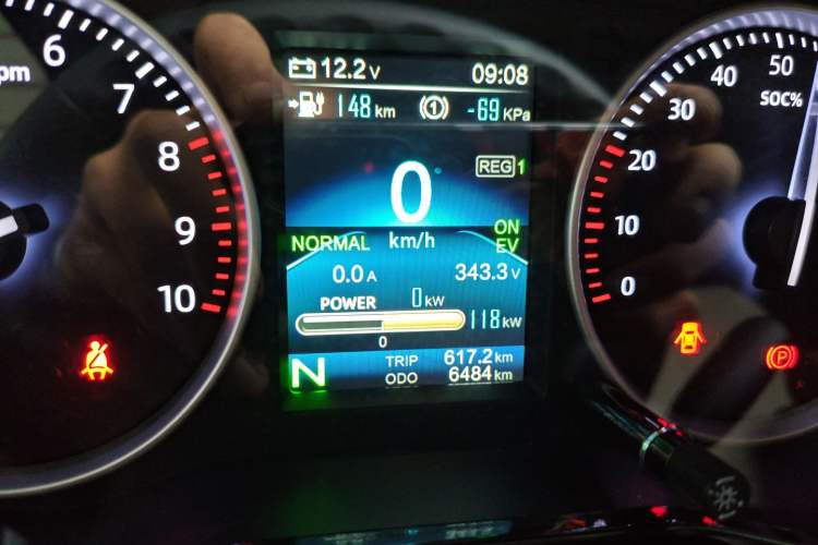 Used CHANGAN KUAYUE Xing V7 EV 2025 Model, 255km Luxury Type, 6-seater, 41.86kWh Instrument Cluster