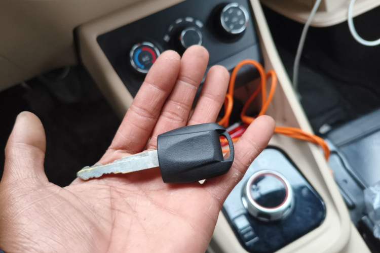 Used CHANGAN KUAYUE Xing V7 EV 2025 Model, 285 km, Luxury Version, 6-seater, Ningde 2C, 41.86 kWh Interior 1