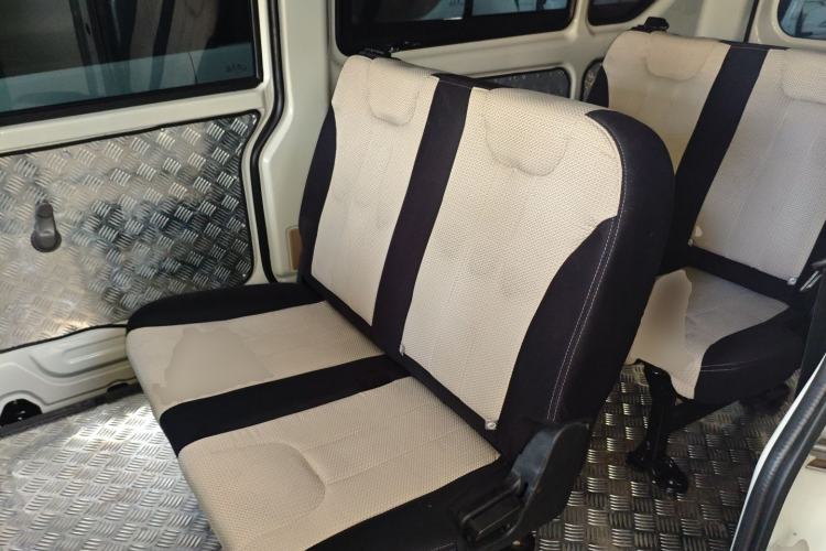 Used CHANGAN KUAYUE Xing V7 EV 2025 Model, 255km Smart Enjoyment Type, 6-seater, 41.86kWh Interior 4