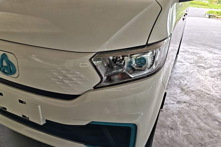 Used CHANGAN KUAYUE Xing V7 EV 2025 Model, 255km Smart Enjoyment Version, 6 Seats, 38.64 kWh Left Front Headlight