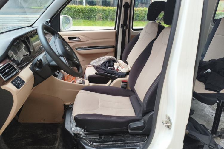 Used CHANGAN KUAYUE Xing V7 EV 2025 Model, 285 km, Luxury Version, 6-seater, Ningde 2C, 41.86 kWh Left Front Seat