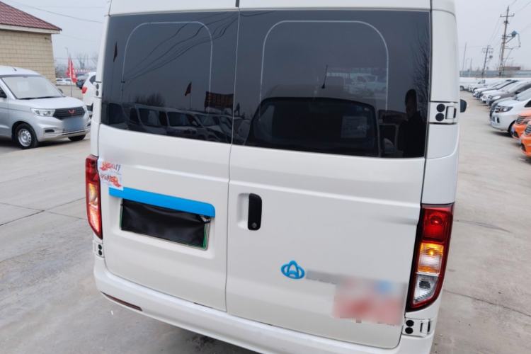 Used CHANGAN KUAYUE Xing V7 EV 2025 Model, 285 km, Smart Enjoyment Version, 6-seater, Ningde 2C, 41.86 kWh Rear