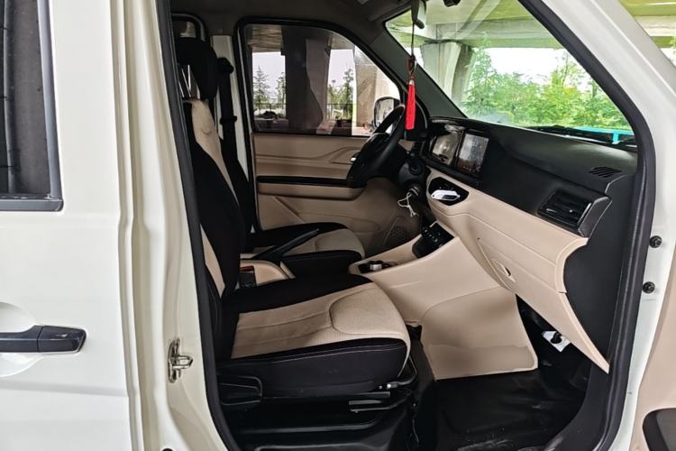 Used CHANGAN KUAYUE Xing V7 EV 2025 Model, 255km Smart Enjoyment Version, 6 Seats, 38.64 kWh Right Front Seat