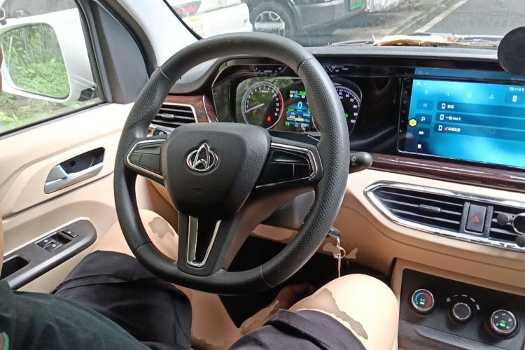 Used CHANGAN KUAYUE Xing V7 EV 2025 Model, 285 km, Luxury Version, 6-seater, Ningde 2C, 41.86 kWh Steering Wheel