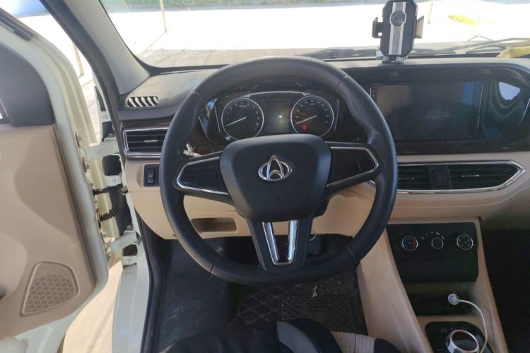 Used CHANGAN KUAYUE Xing V7 EV 2025 Model, 255km Luxury Type, 6-seater, 41.86kWh Steering Wheel