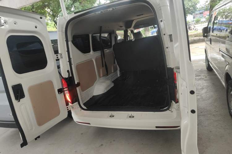 Used CHANGAN KUAYUE Xing V7 EV 2025 Model, 255km Luxury Version, 6 Seats, 38.64 kWh Trunk
