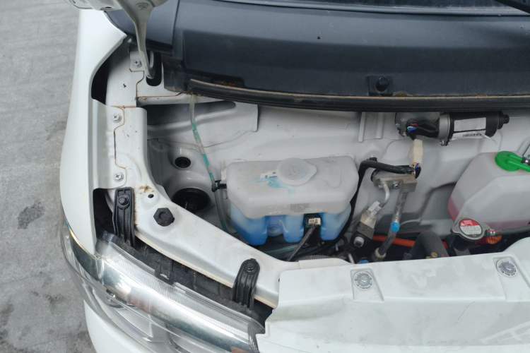 Used CHANGAN KUAYUE Xing V7 EV 2026 Model 270km Ningde Third-Generation 2C Smart Enjoyment Van 2-Seater 41.86kWh Engine Bay Right