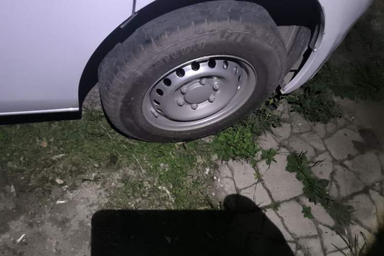 Used CHANGAN KUAYUE Xing V7 EV  Right Front Wheel Hub