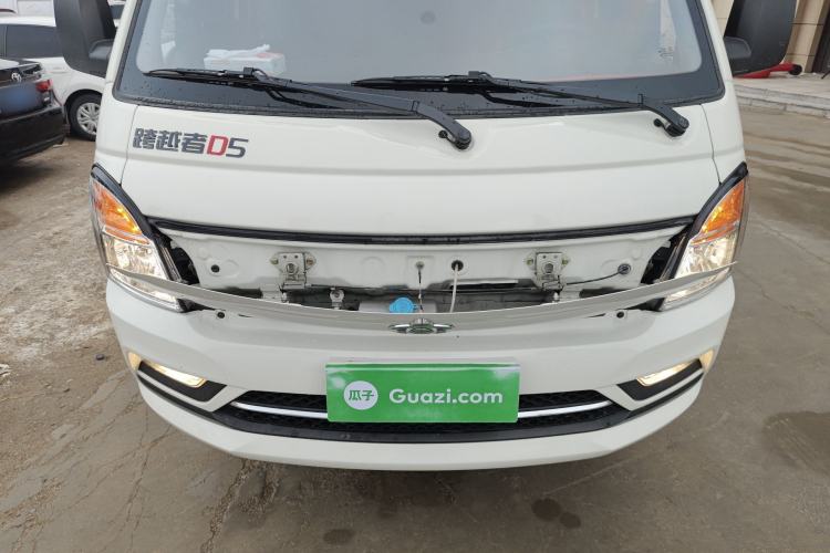 Used CHANGAN KUAYUE Zhe D5 2021 1.6L Standard Edition Double-Cab Flatbed with Dual Rear Wheels 3050mm Cargo Bed DAM16KL Engine Bay