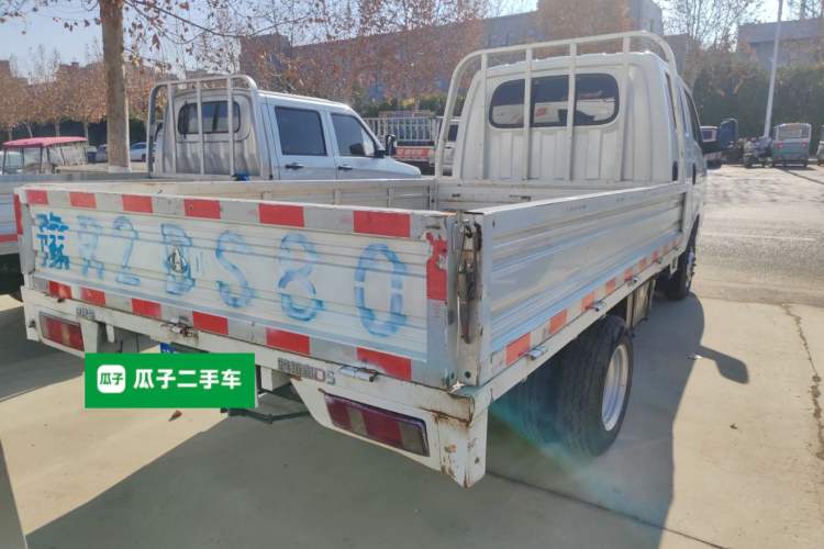 Used CHANGAN KUAYUE Zhe D5 2021 1.6L Standard Edition Double-Cab Flatbed with Dual Rear Wheels 3050mm Cargo Bed DAM16KL Exterior 5