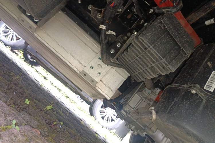 Used CHANGAN KUAYUE Zhe D5 EV  Engine Bay Left