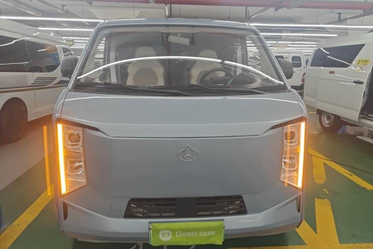 Used CHANGAN KUAYUE Starlight EV 2025 9-Passenger Passenger Vehicle—350km Comfort Edition Front