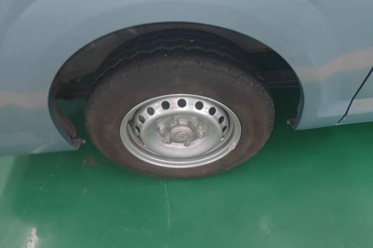 Used CHANGAN KUAYUE Starlight EV 2025 9-Passenger Passenger Vehicle—350km Comfort Edition Right Rear Wheel Hub