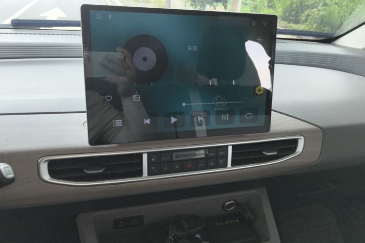 Used CHANGAN KUAYUE Starlight EV 2025 Model 7-Passenger Passenger Vehicle, 350 km, Luxury Edition Audio And AC Panel