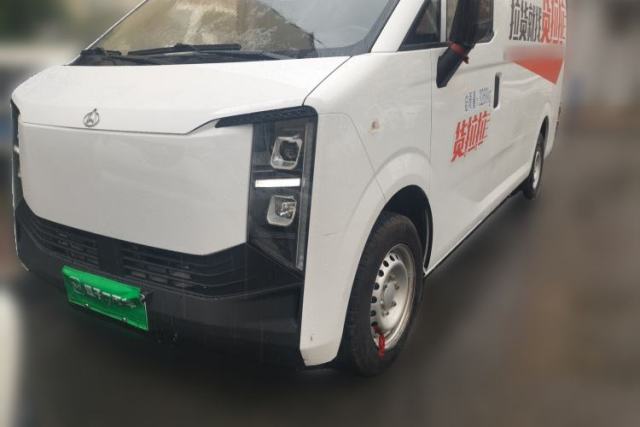 Used CHANGAN KUAYUE Starlight EV 2025 Model 3-Passenger Van, 305 km, Comfort Edition