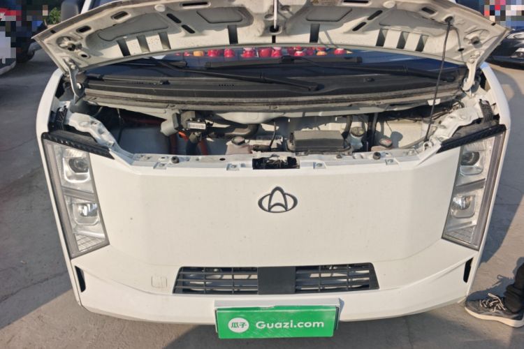 Used CHANGAN KUAYUE Starlight EV 2025 Model 7-Passenger Passenger Vehicle, 350 km, Luxury Edition Engine Bay