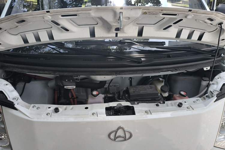 Used CHANGAN KUAYUE Starlight EV 2025 Model 7-Passenger Passenger Vehicle, 350 km, Comfort Edition Engine Bay