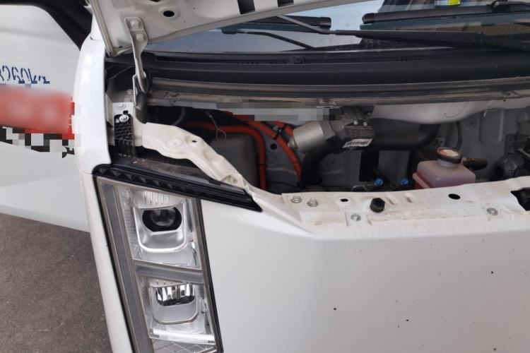 Used CHANGAN KUAYUE Starlight EV 2025 Model 3-Passenger Van, 350 km, Comfort Edition Engine Bay Right