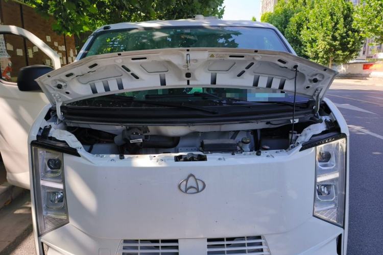 Used CHANGAN KUAYUE Starlight EV 2025 Model 7-Passenger Passenger Vehicle, 300 km, Luxury Edition Engine Bay