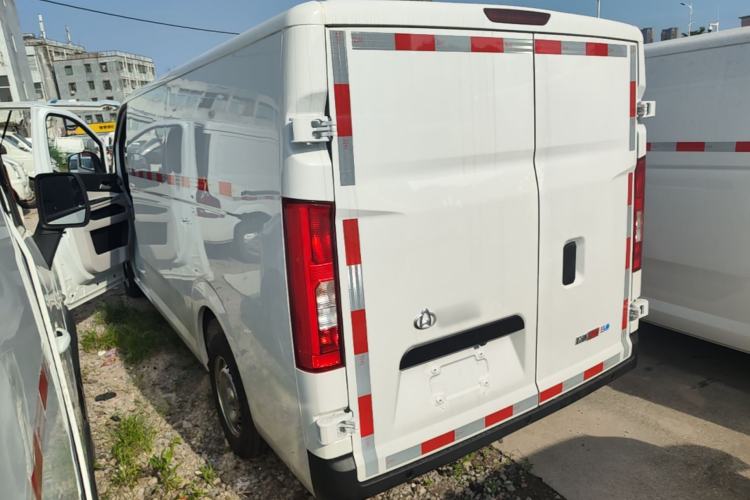 Used CHANGAN KUAYUE Starlight EV 2025 Model 3-Passenger Van, 300 km, Comfort Edition Exterior 2