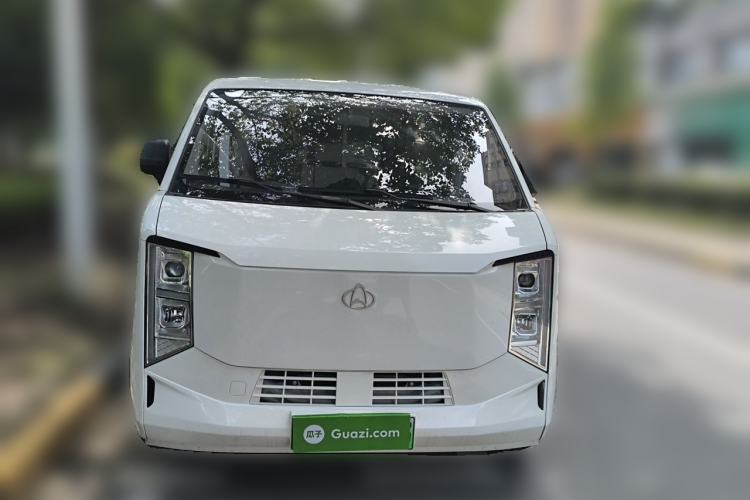 Used CHANGAN KUAYUE Starlight EV 2025 Model 7-Passenger Passenger Vehicle, 350 km, Comfort Edition Front